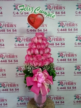 tu-sonrisa-inspira-cada-arreglo-que-elijo-en-floristeria-envigado